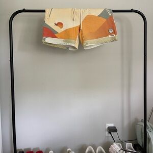 Kith Columbia PFG Shorts - size M